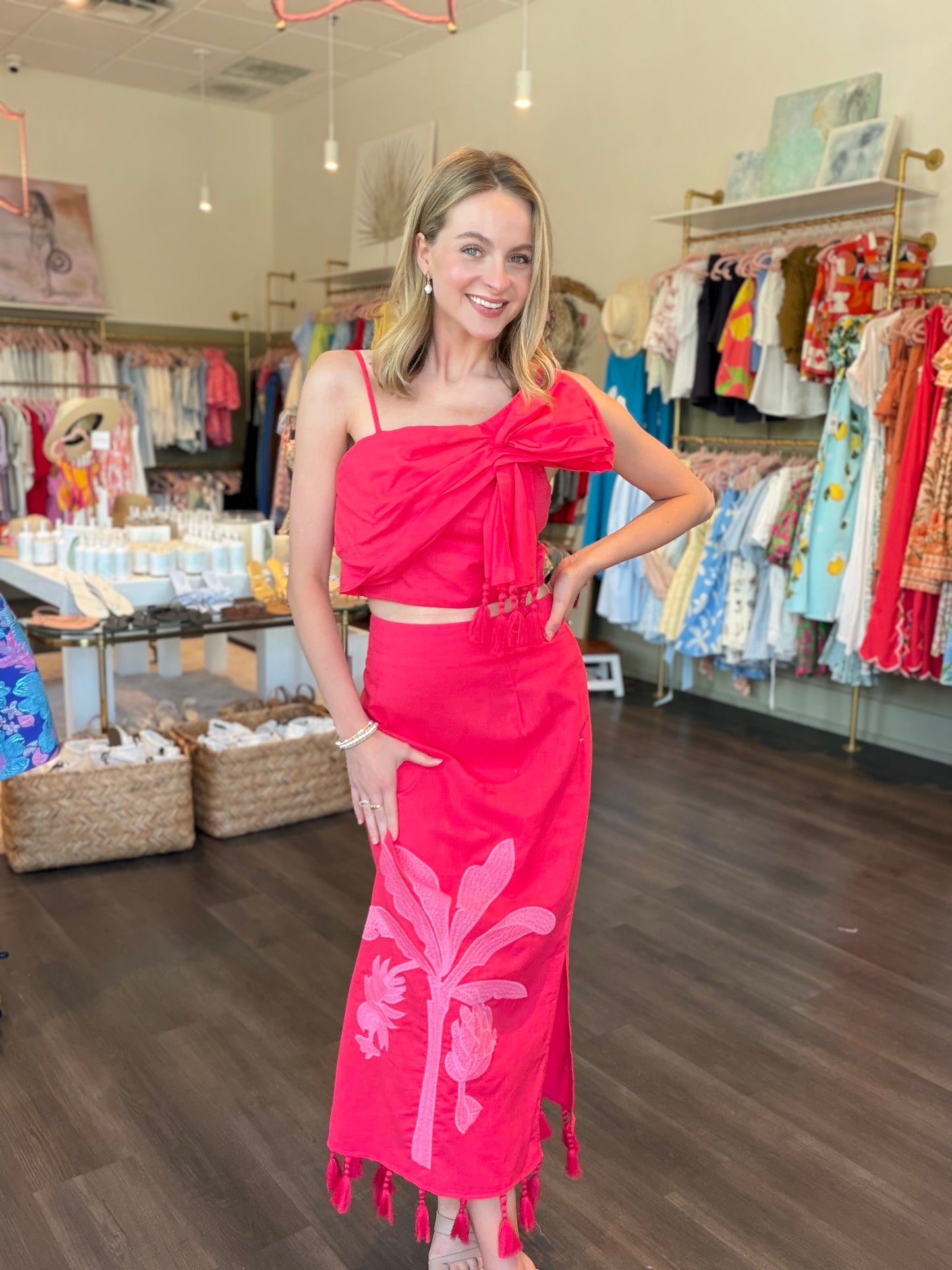 Tropical Palm Embroidered Tie-shoulder Tassel Linen Set in Red