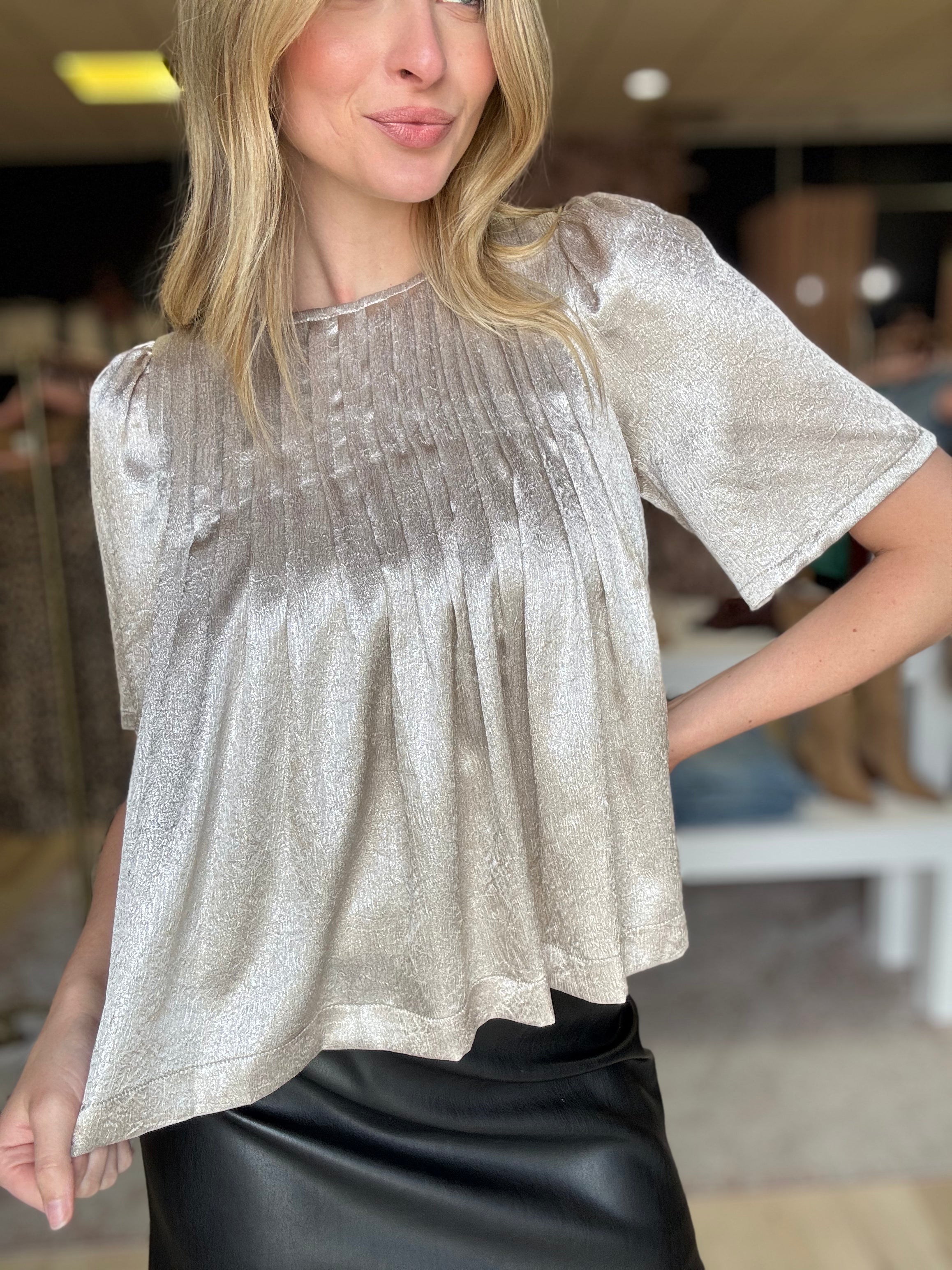 Silver Swing Top