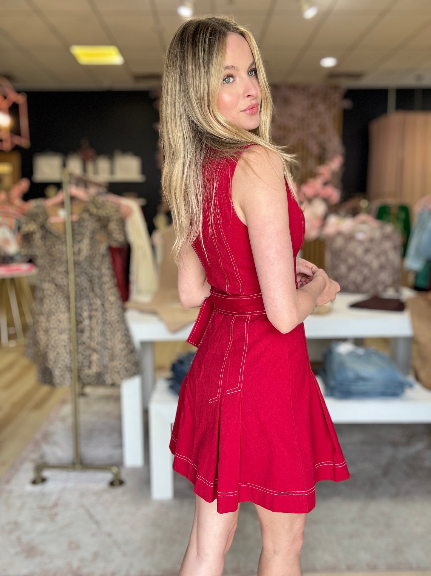 Contrast Stitching Pleated Dress