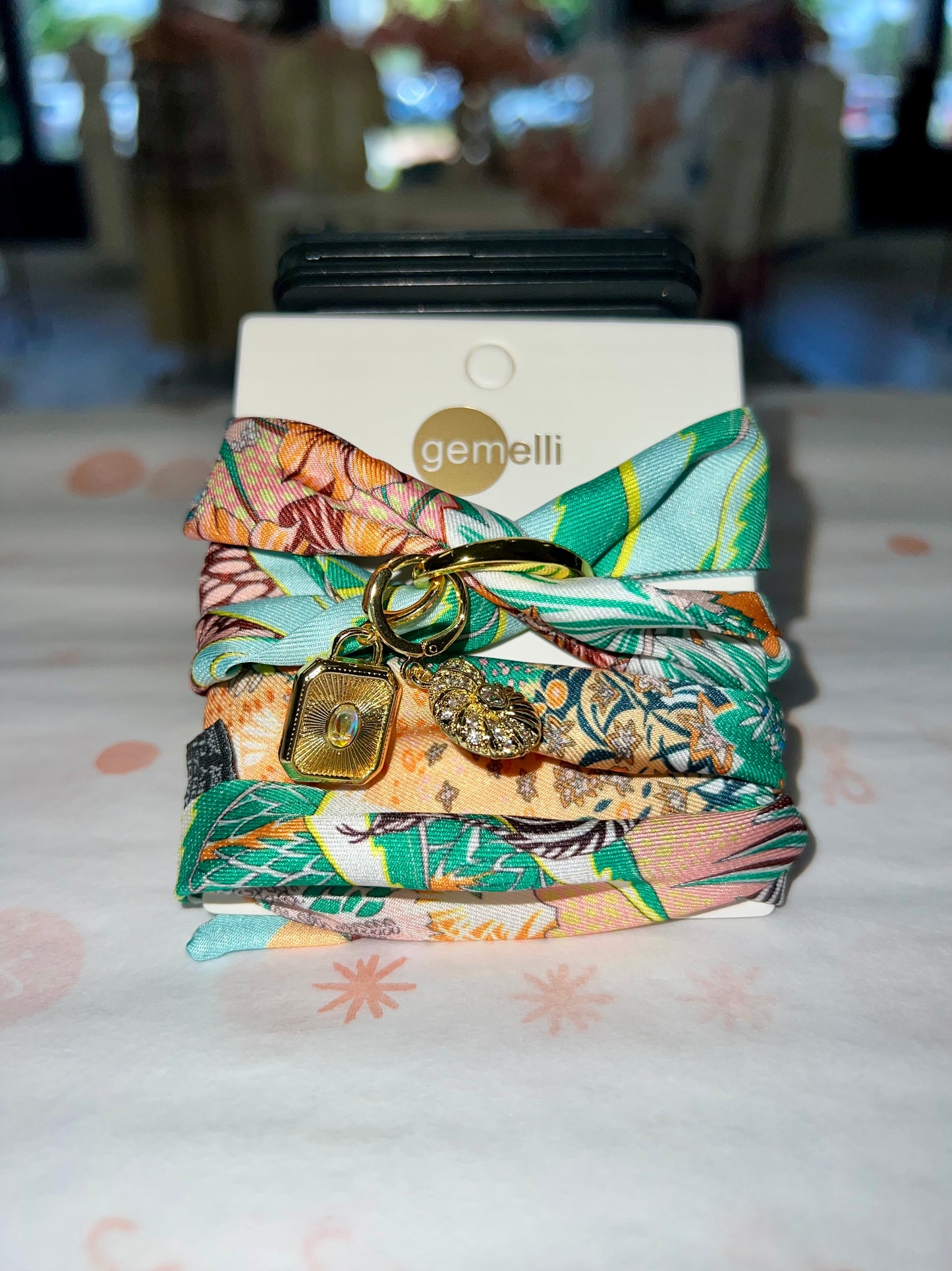 Gemelli Scarf Charm Wrap Bracelet in Shell Blues in Green