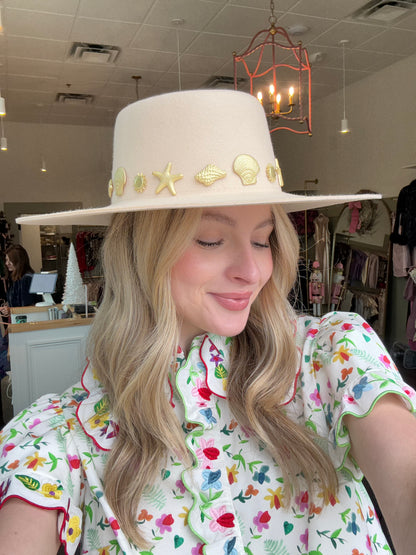 Lack of Color Shell Seaside Boater Hat