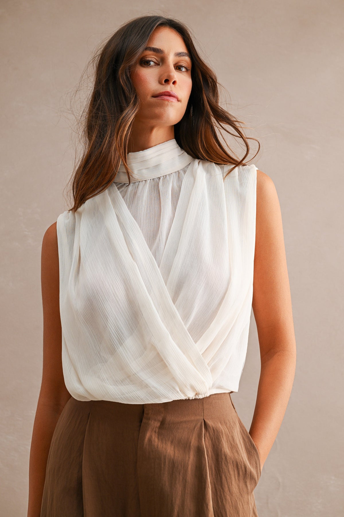 Chiffon Sleeveless Draped Top In Cream