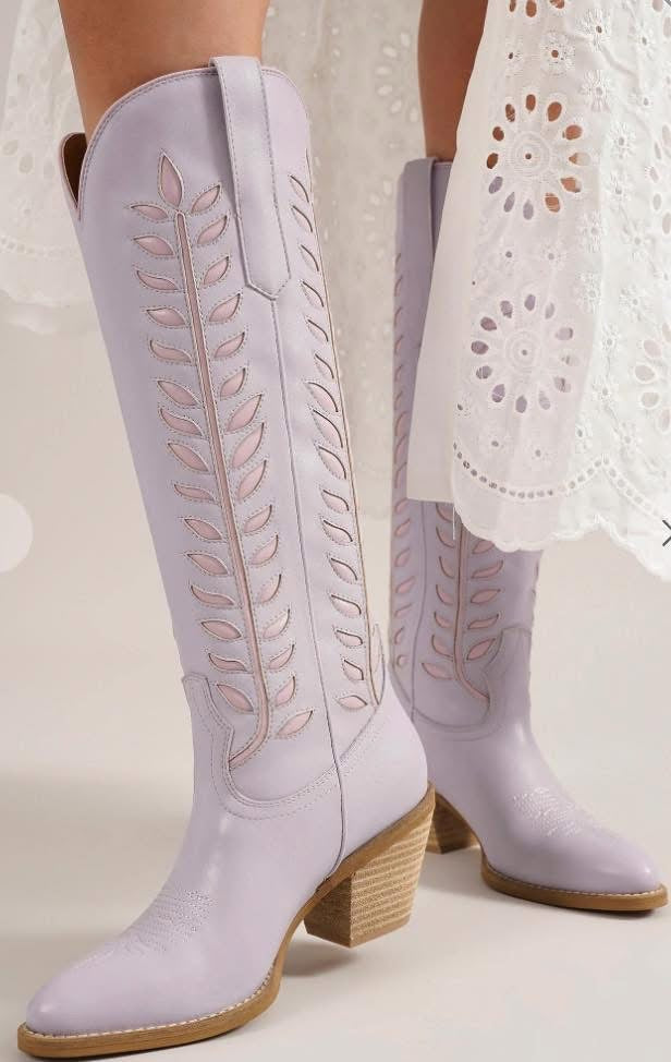 Lavender Detail Boot