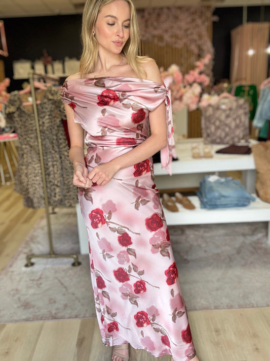 Remie Floral Satin Dress in Mauve