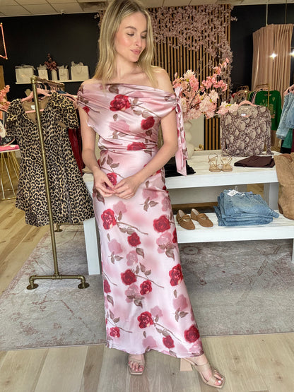 Remie Floral Satin Dress in Mauve