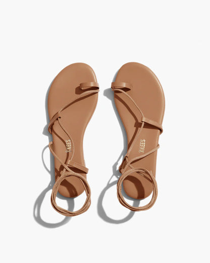 Tkees Jo Leather Sandal in Hazelton
