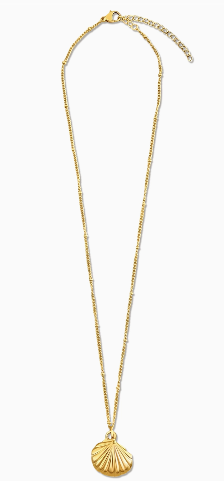 Georgina Shell Pendant Necklace