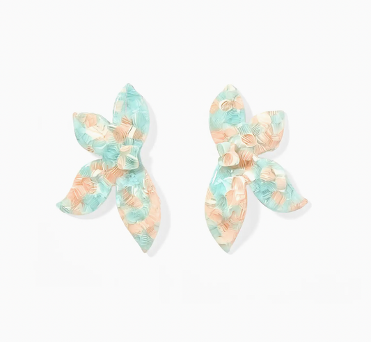 Fern Mint Shell Earring