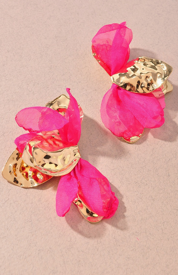 Fabric Petal Earring Pink