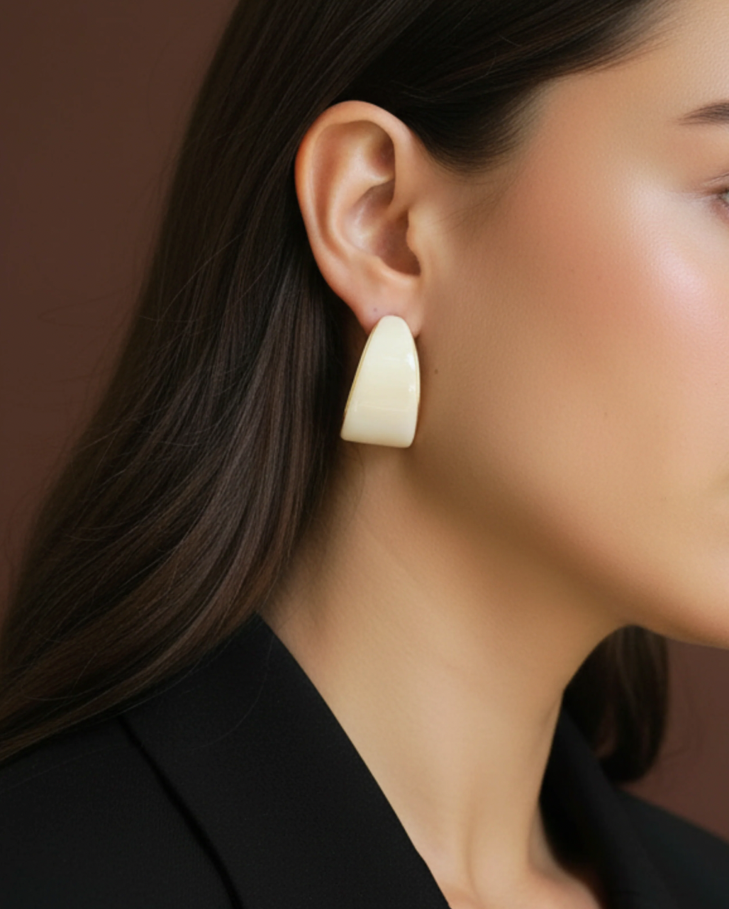 Sloane Hoops in Ivory