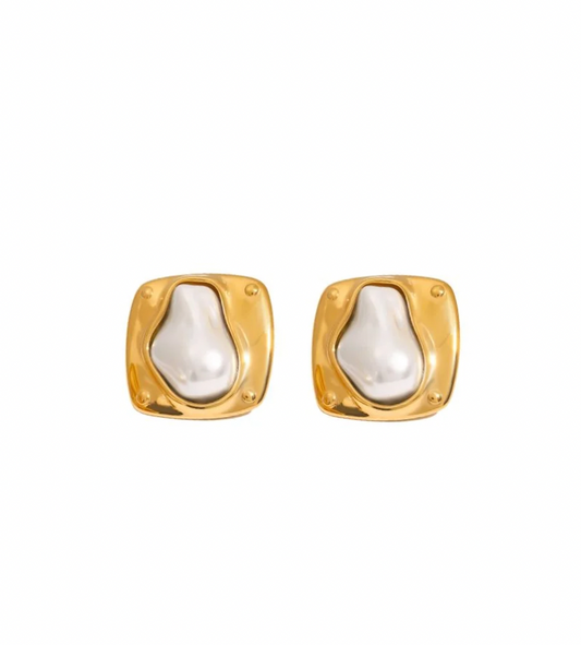 Abstract Pearl and Gold Studs