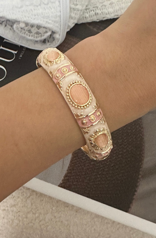 Geometric Bracelet in White Gold