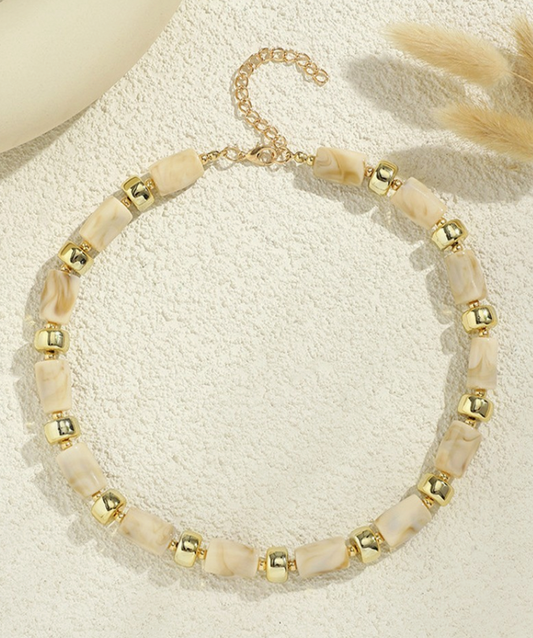 Resin Beaded Necklace in Beige