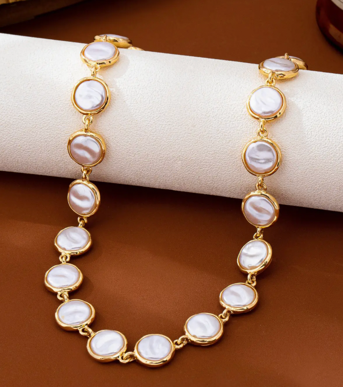 Bezel Pearl Station Necklace