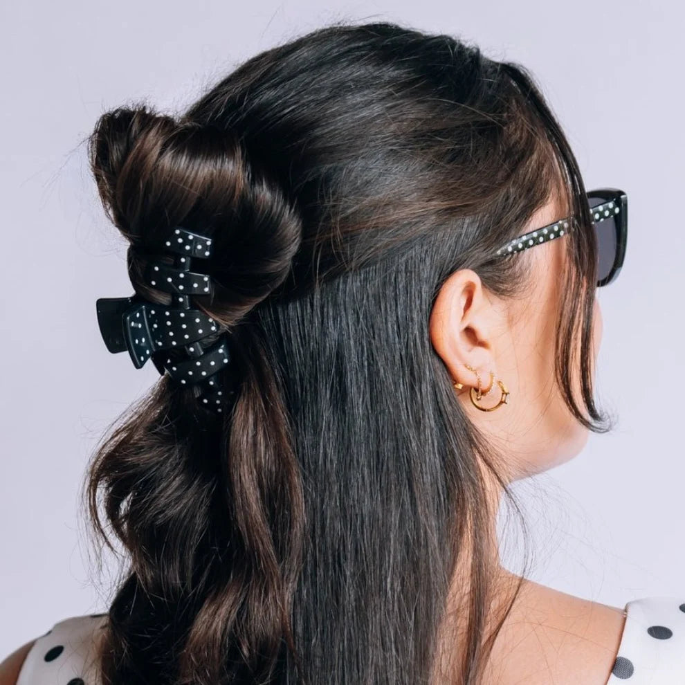 TELETIES: Classic Black Polka Dot Party Medium Claw Clip